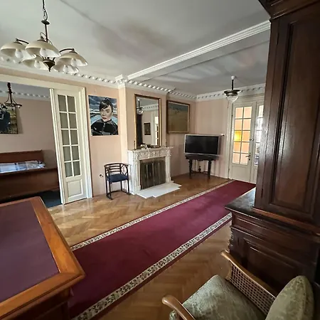 Old Town Next To Sea * Constanţa