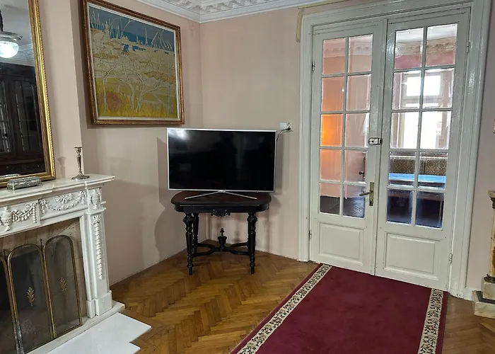 Old Town Next To Sea Apartman