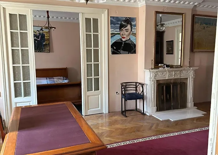 Old Town Next To Sea Apartman *