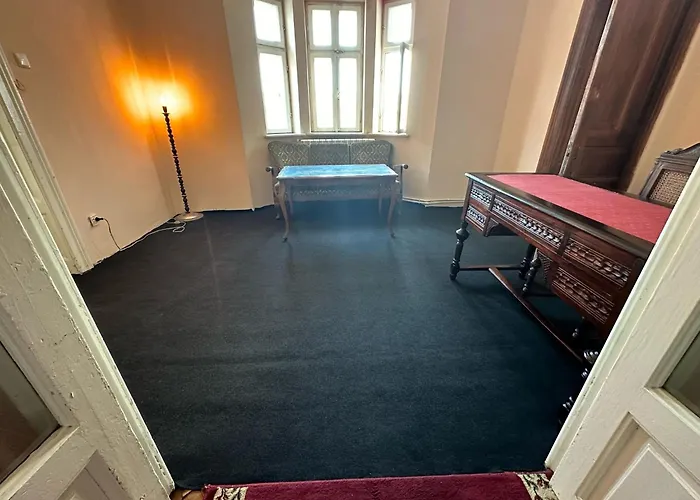 Old Town Next To Sea Apartman